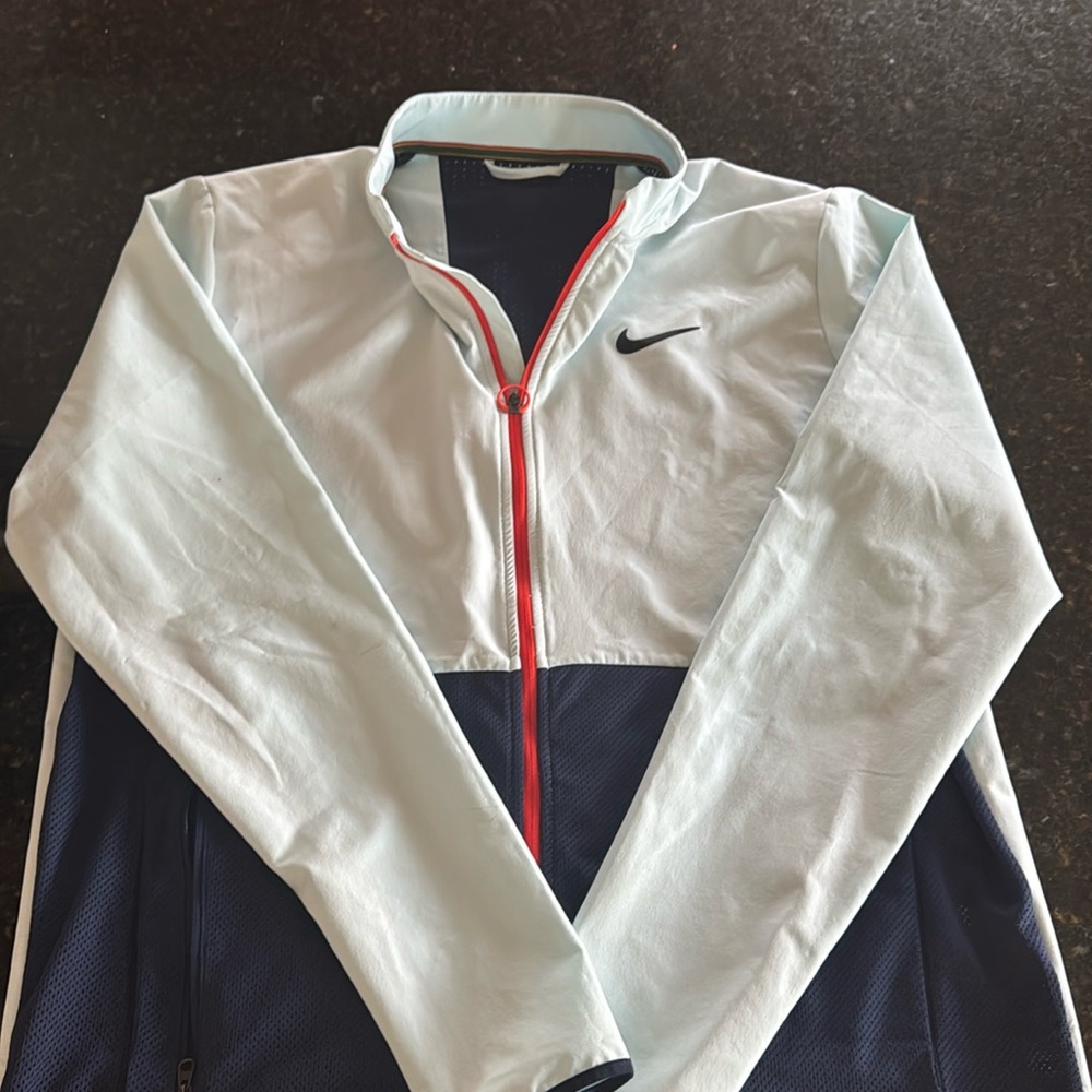 Nike Court Advantage Tennis Windbreaker